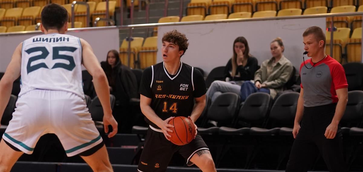 «ЦСП-Химки» дважды переиграл тобольский «Нефтехимик».