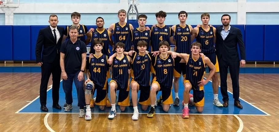 УОР № 3 продолжит борьбу за выход в финальный этап Первенства России в сильнейшей группе.